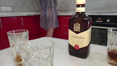 Sekss ar drauga iereibušo sievu. Es ceru, ka es viņai neaiziedu grūtniecību.