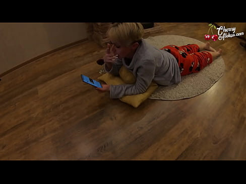 ❤️ Traks Blondīne sūc milzīgu locekli sūc un lēkā uz tā - anālais sekss ❤️ Super porno pie mums lv.xxxtophd.ru